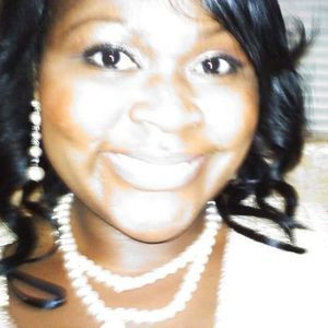 Meet your Posher, Ramona